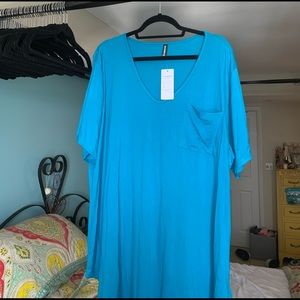 Allegrace turquoise tshirt